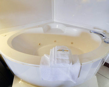 Hotel Quality Inn & Suites Clarksville