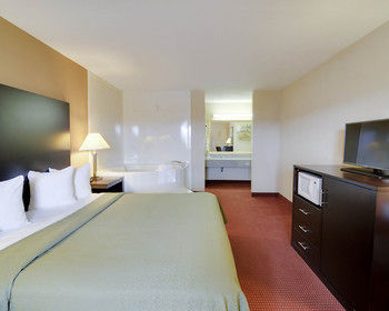 Hotel Quality Inn & Suites Clarksville