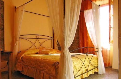 Bed & Breakfast Podere Le Cave