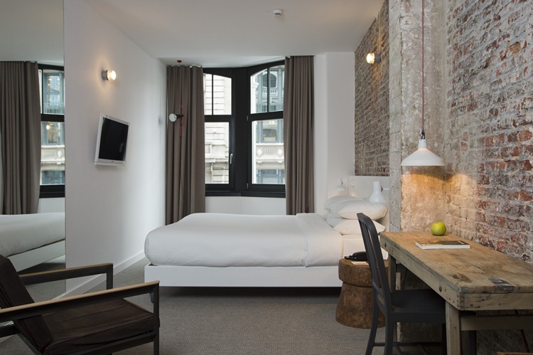9hotel Central
