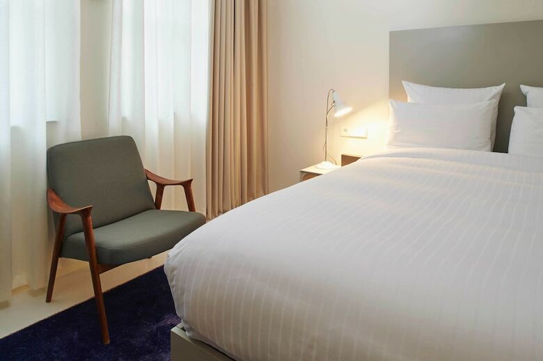 9hotel Sablon