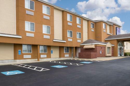 Hotel Sleep Inn & Suites Niantic