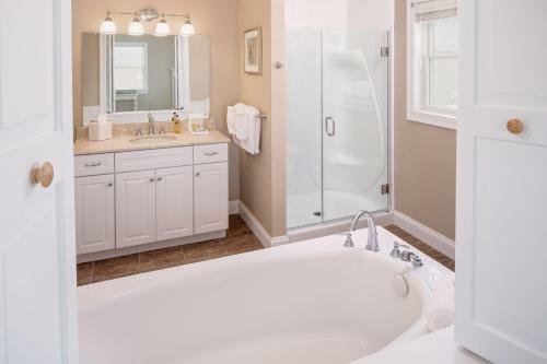 Bed & Breakfast Inn At Harbor Hill Marina