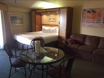 Aparthotel San Luis Bay Inn