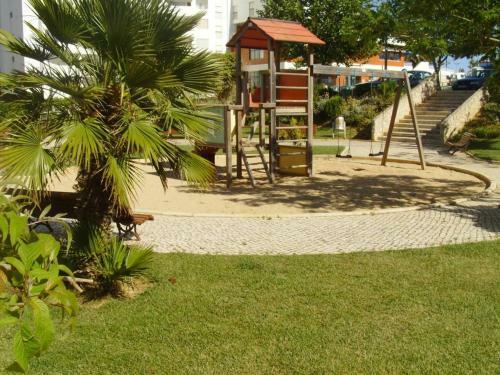 Apartamentos Turisticos Coral Da Rocha 1