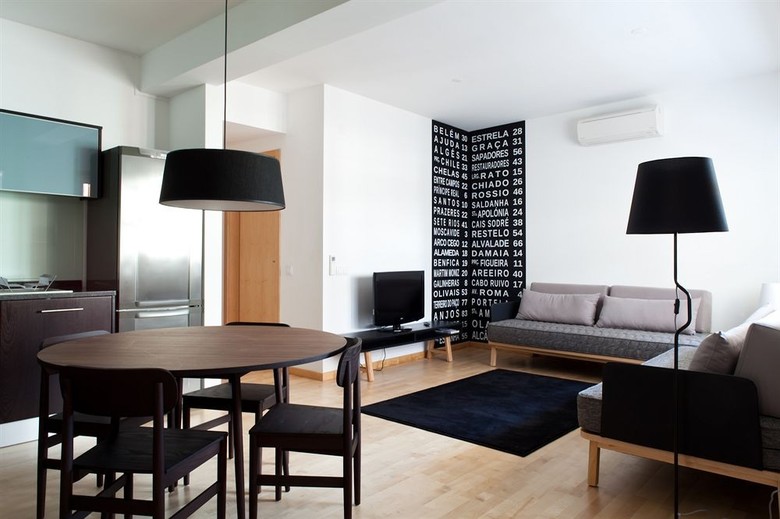 The Lisbonaire Apartments