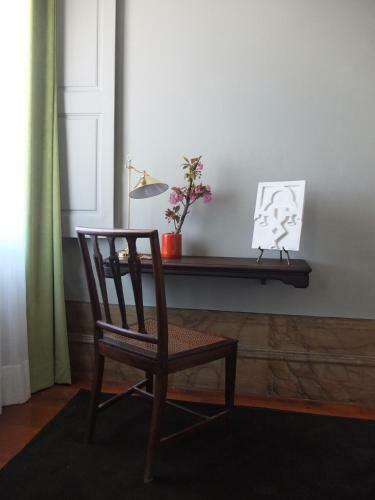 Hostal Mercador Guesthouse