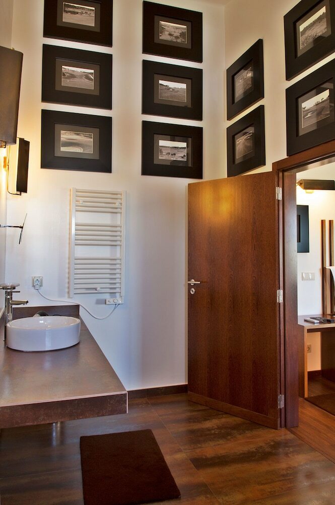 S�o Rafael Villas, Apartments & Guesthouse