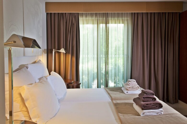 S�o Rafael Villas, Apartments & Guesthouse