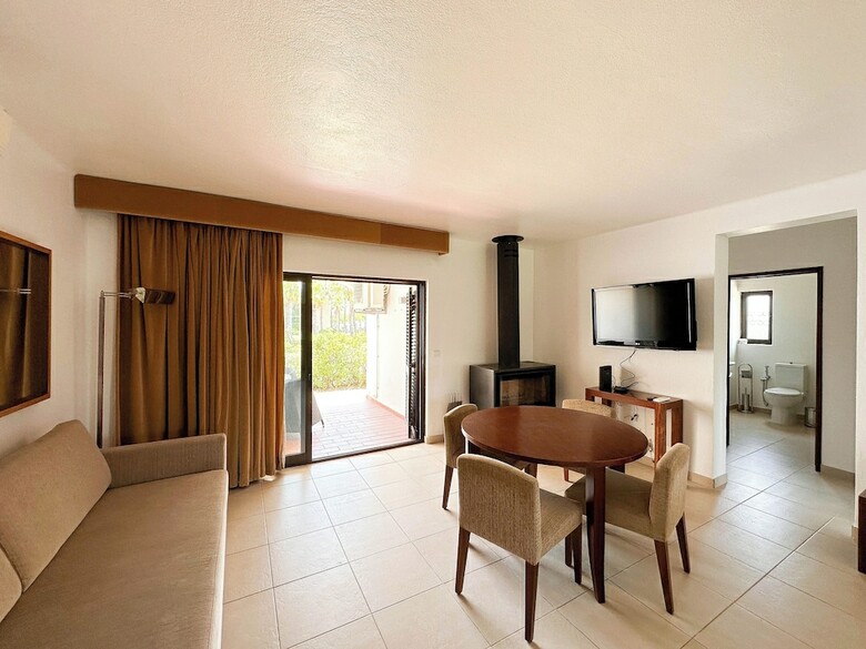 S�o Rafael Villas, Apartments & Guesthouse