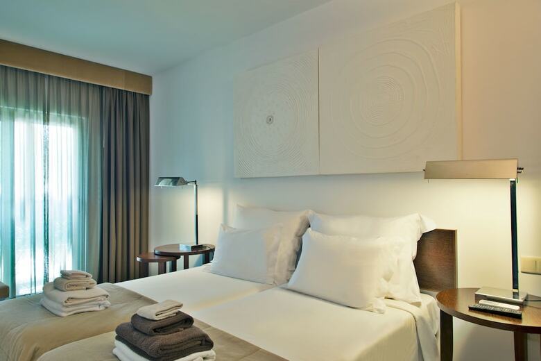 S�o Rafael Villas, Apartments & Guesthouse
