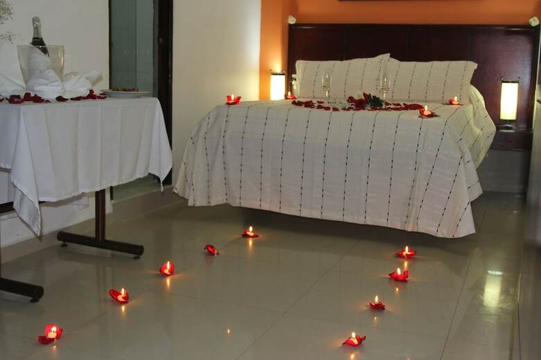 Hotel Marina Suites