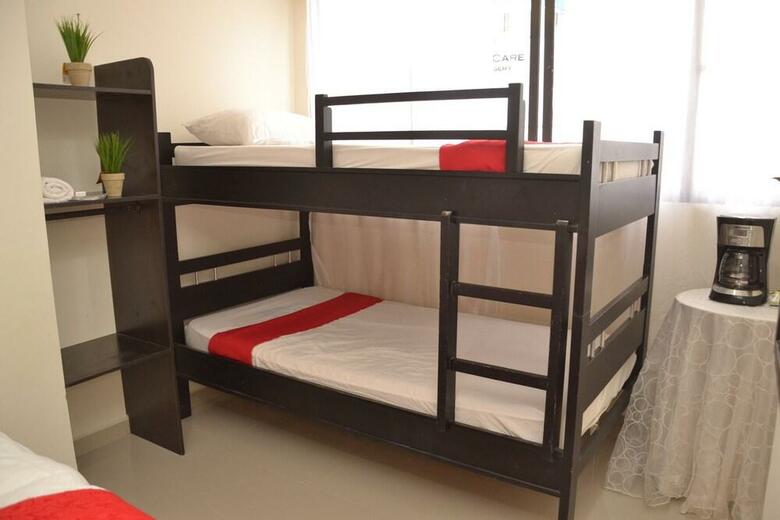 Hotel Marina Suites