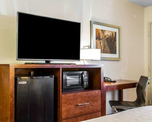 Hotel Quality Inn Martinez