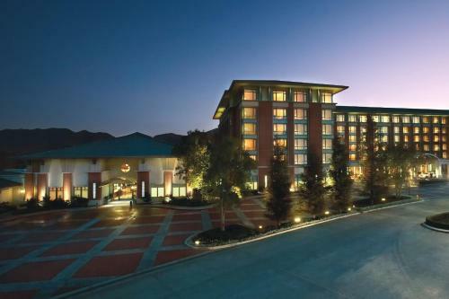 Four Seasons Hotel Westlake Village