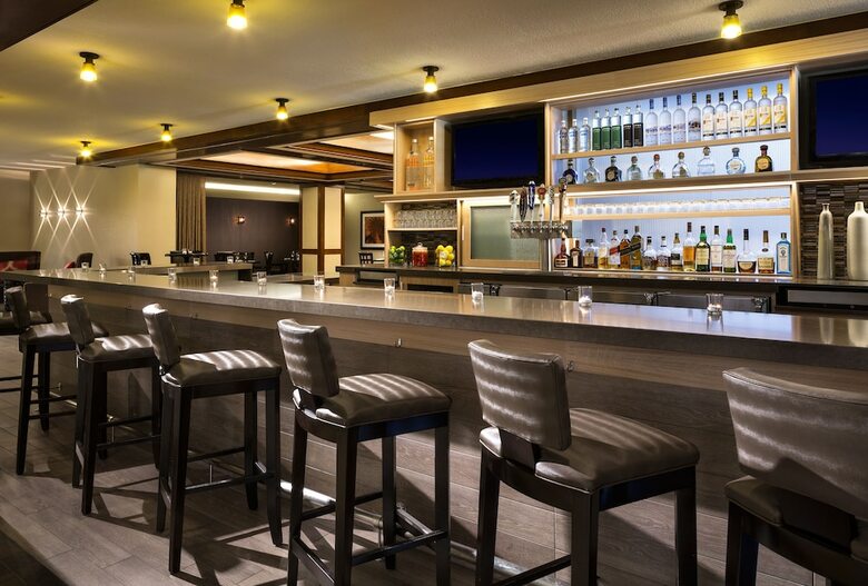 Hotel Hyatt Westlake Plaza
