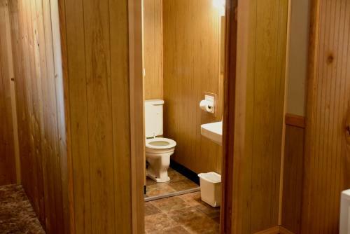 Motel Gateway Inn & Cabins