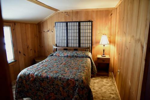 Motel Gateway Inn & Cabins
