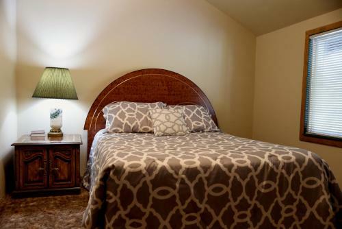 Motel Gateway Inn & Cabins