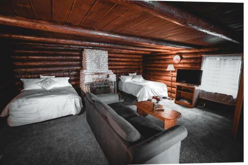 Motel Gateway Inn & Cabins