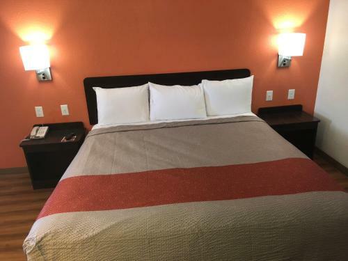 Family Motor Inn