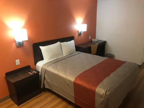 Family Motor Inn