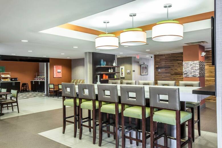 Hotel Comfort Inn & Suites Kannapolis - Concord