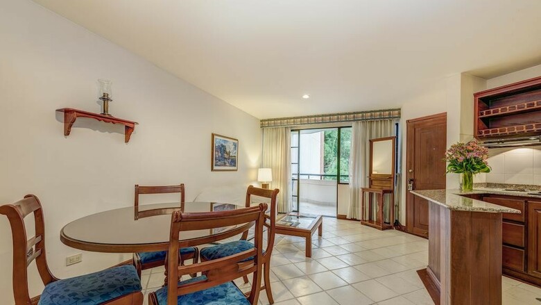 Hotel Travelers Suites Juanamb�