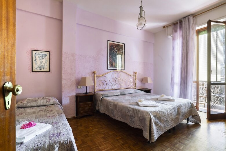Hostal Soggiorno Karaba