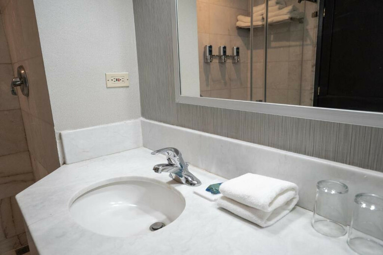 Hotel Four Points By Sheraton