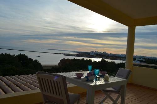 Villa De Charme Encosta Da Praia