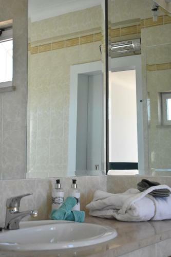 Villa De Charme Encosta Da Praia