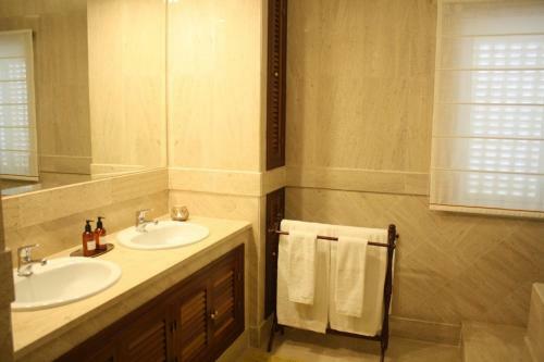 Villa De Charme Encosta Da Praia