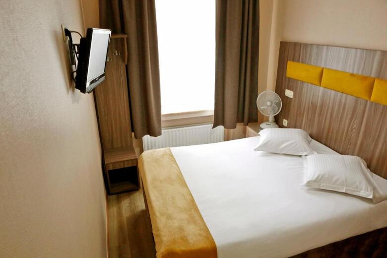 Hotel De France