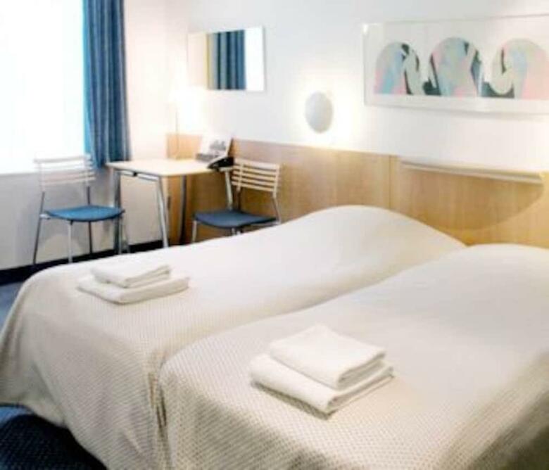 Saga Hotel