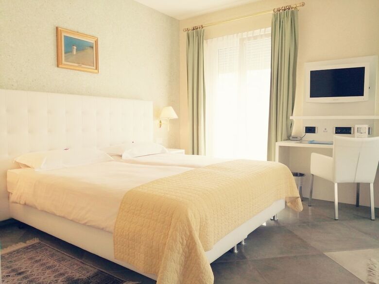 Best Western Hotel Bellevue Au Lac