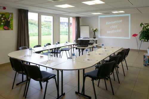 Best Hotel Reims Croix Blandin