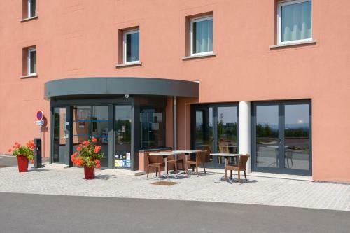 Best Hotel Reims Croix Blandin