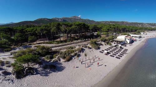 Hotel Camping La Pin�de