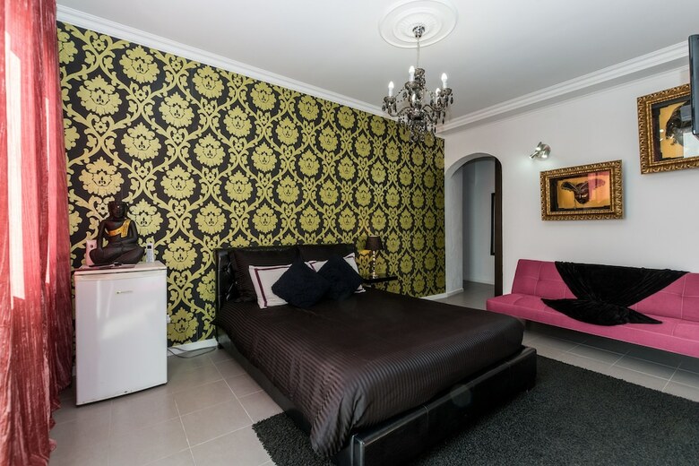 Hostal Vintage Place - Azorean Guest House