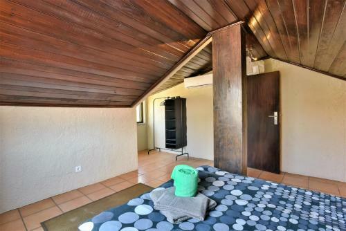 Aroeira Pool House