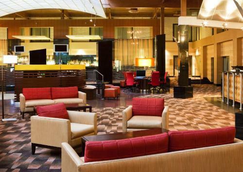 Upsky Long Island Hotel