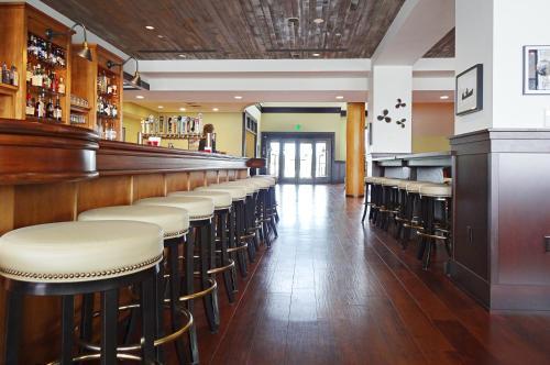 Hotel Inn At Harbor Shores