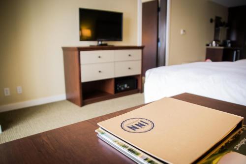 Hotel Inn At Harbor Shores