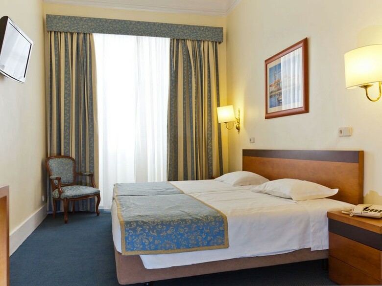 Hotel Resid�ncial Florescente