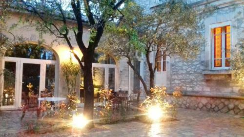 Hotel Logis H�tel R�sidence Les C�dres