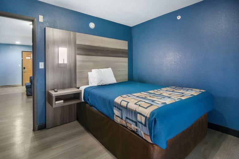 Hotel Rodeway Inn Carrollton