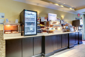 Holiday Inn Express Hotel & Suites Live Oak