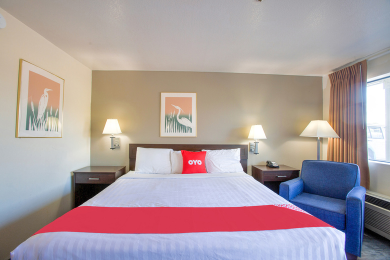 Motel 6 - Woodland