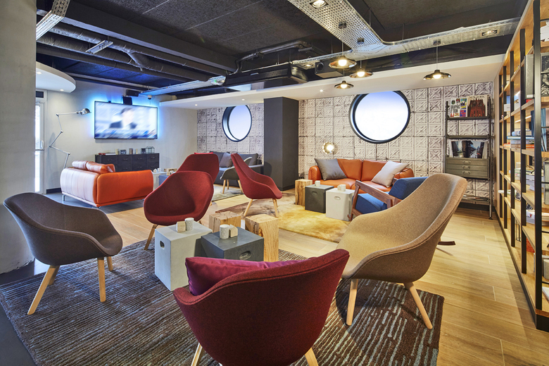 Hotel Kyriad Prestige Le Bourget - Aeroport